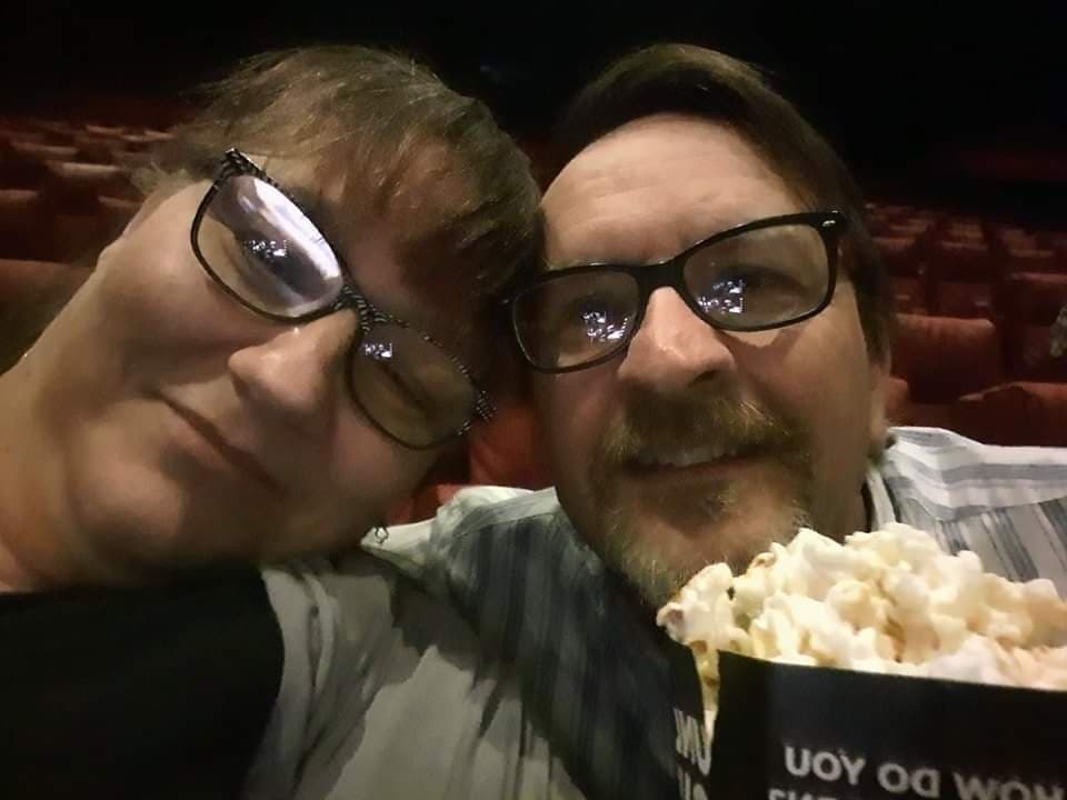 Robin and Helen selfie with popcorn